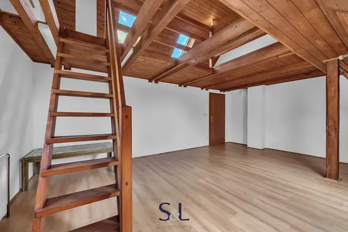 Prodej vícegeneračního domu, Horní Planá, 200 m2