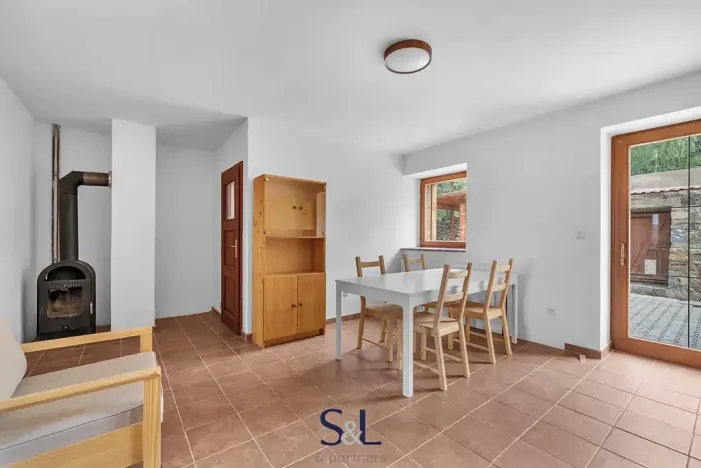 Prodej zemědělské usedlosti, Horní Planá, 200 m2