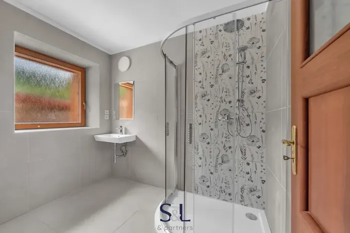 Prodej vícegeneračního domu, Horní Planá, 200 m2