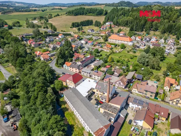 Prodej výrobních prostor, Kolinec, 2640 m2