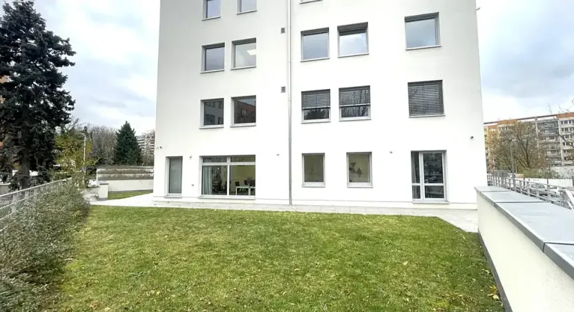 Pronájem kanceláře, Praha - Krč, Pacovská, 109 m2