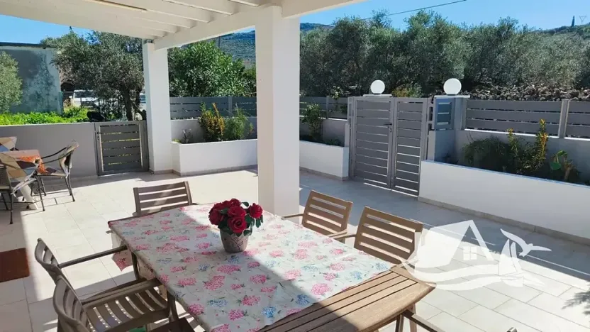 Prodej rodinného domu, Drapanias, Řecko, 120 m2