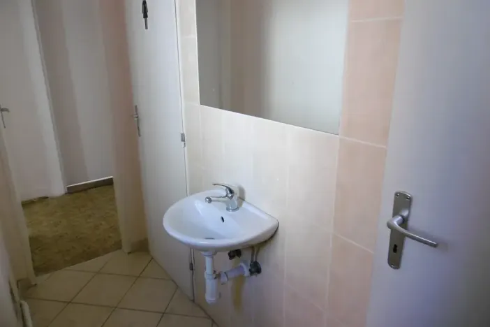 Pronájem kanceláře, Praha - Libeň, Sokolovská, 27 m2