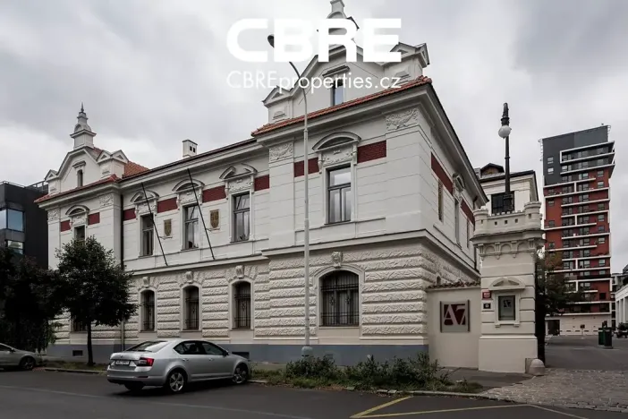 Pronájem kanceláře, Praha - Holešovice, U průhonu, 2000 m2