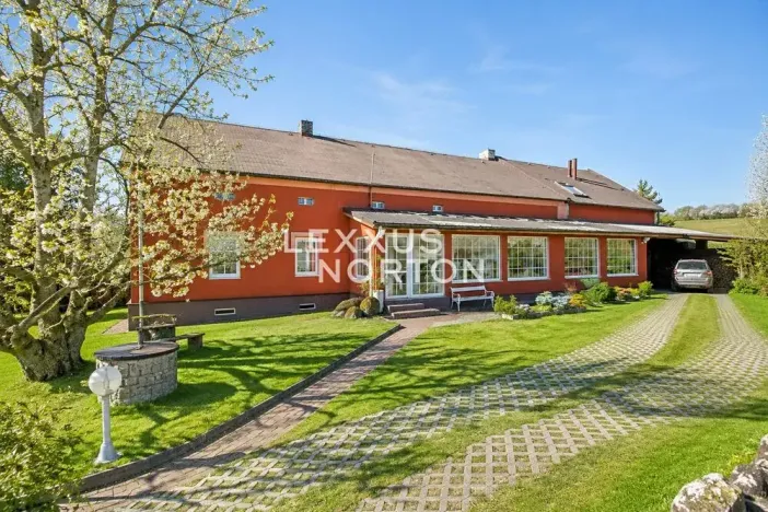 Prodej rodinného domu, Jindřichov, 320 m2