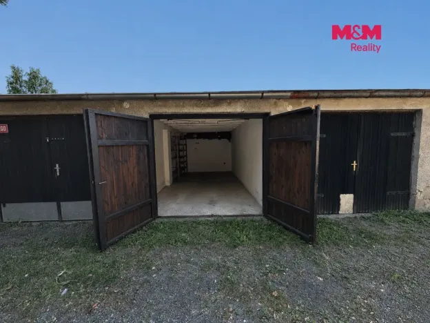 Prodej garáže, Hlinsko, 18 m2