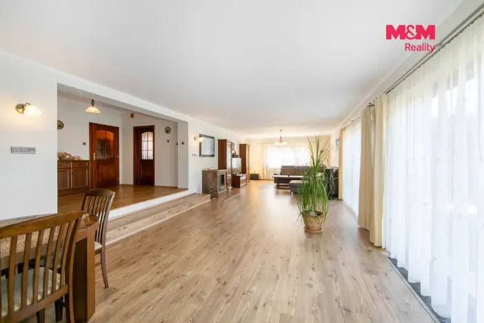 Prodej rodinného domu, Praha - Újezd nad Lesy, Svojšická, 230 m2