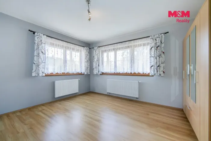 Prodej rodinného domu, Praha - Újezd nad Lesy, Svojšická, 230 m2