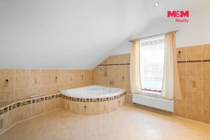 Prodej rodinného domu, Praha - Újezd nad Lesy, Svojšická, 230 m2