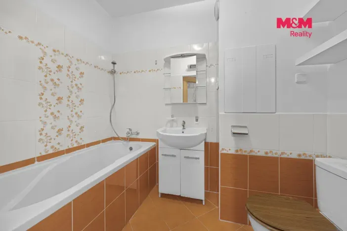 Prodej bytu 2+1, Vrchlabí, Dukelská, 55 m2