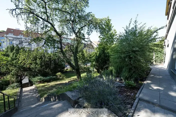 Pronájem bytu 3+kk, Praha - Smíchov, U dvou srpů, 63 m2