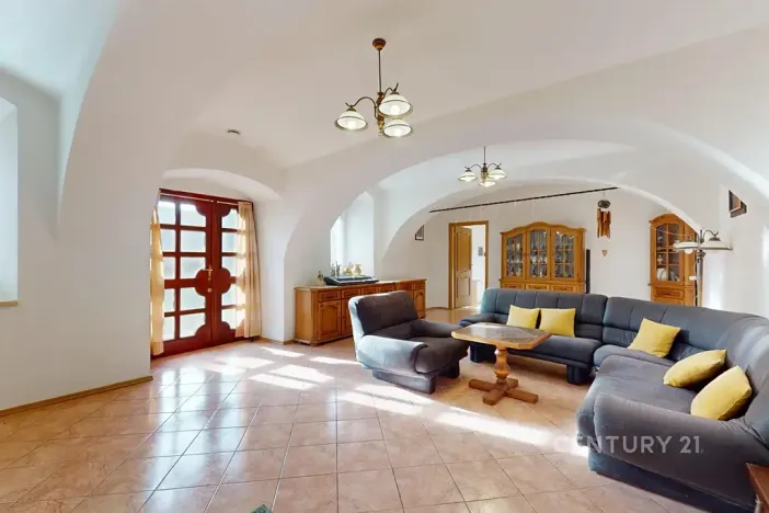 Prodej rodinného domu, Loket, 261 m2