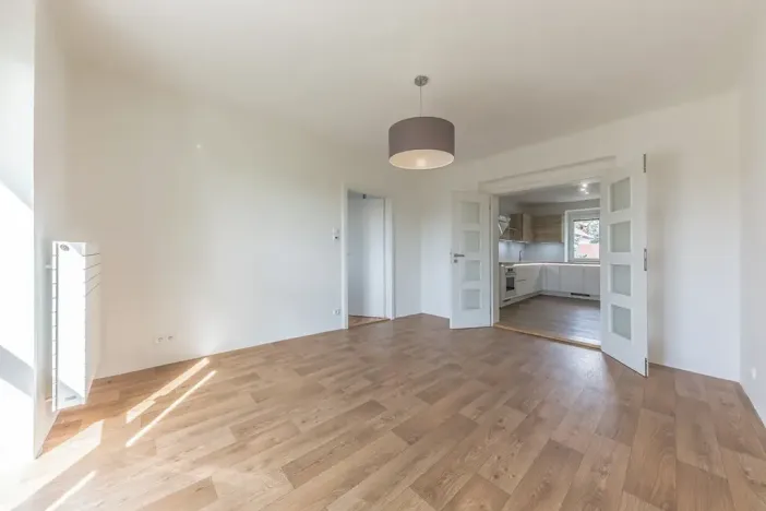 Pronájem bytu 2+1, Mníšek pod Brdy, Lhotecká, 48 m2
