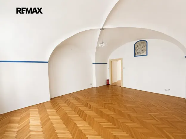 Pronájem kanceláře, Praha - Malá Strana, Karmelitská, 62 m2