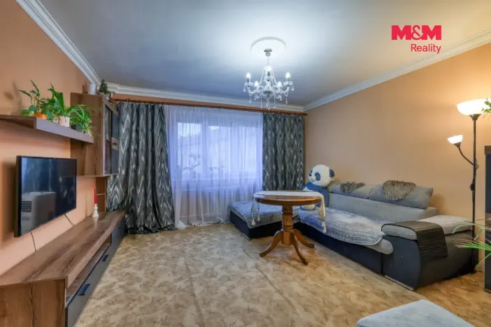 Prodej bytu 2+1, Ostrov, Jáchymovská, 56 m2