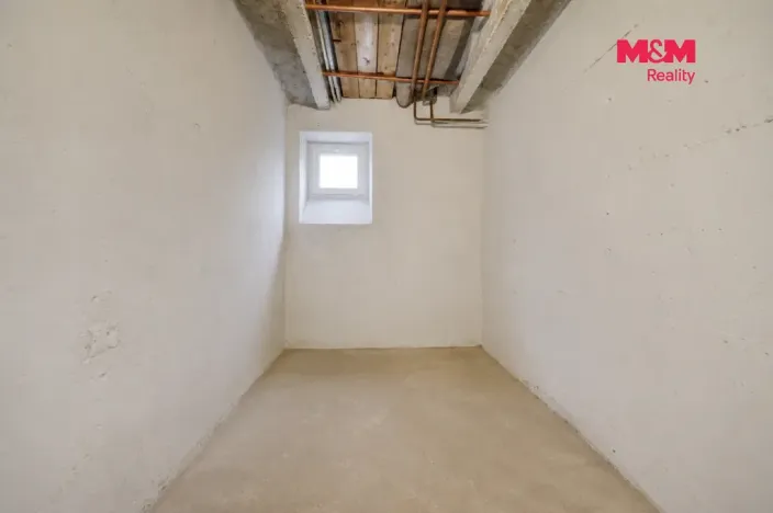 Prodej bytu 2+1, Ostrov, Jáchymovská, 56 m2