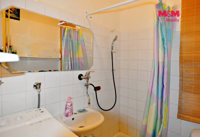 Pronájem bytu 1+1, Pardubice - Bílé Předměstí, Na Okrouhlíku, 29 m2