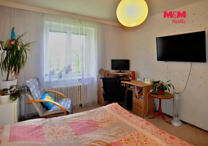 Pronájem bytu 1+1, Pardubice - Bílé Předměstí, Na Okrouhlíku, 29 m2