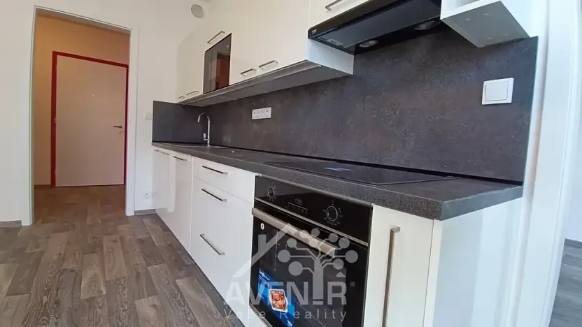 Pronájem bytu 2+kk, Liberec, U Nisy, 48 m2