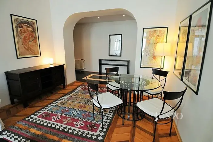 Pronájem bytu 2+1, Praha, Janáčkovo nábřeží, 80 m2