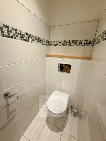 Prodej bytu 3+1, Praha - Modřany, Levského, 78 m2
