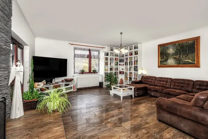 Prodej rodinného domu, Králův Dvůr, 262 m2