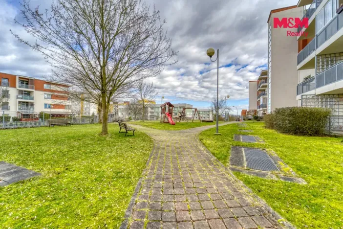 Pronájem bytu 1+kk, Plzeň - Severní Předměstí, Vrbovecká, 44 m2