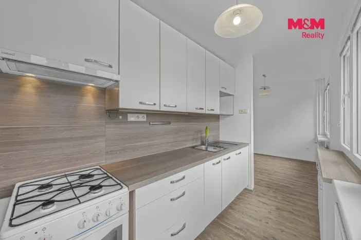 Prodej bytu 3+1, Hradec Králové - Slezské Předměstí, Severní, 57 m2