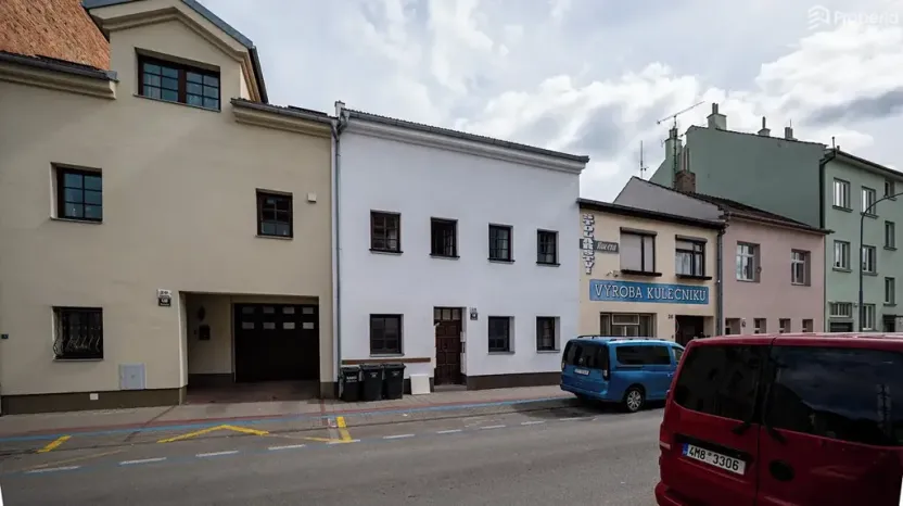 Pronájem bytu 3+kk, Brno, Elgartova, 69 m2