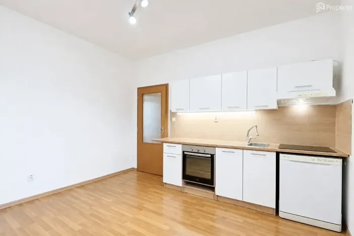 Prodej bytu 2+1, Brno, Charbulova, 65 m2
