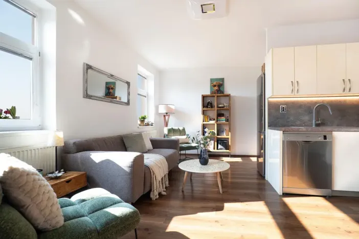 Prodej bytu 3+kk, Hradec Králové - Kukleny, Pražská třída, 68 m2
