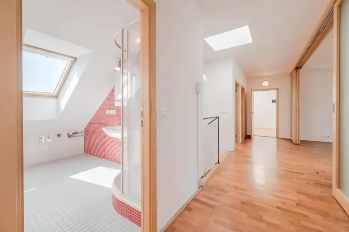 Prodej bytu 4+kk, Praha - Vršovice, Žitomírská, 121 m2