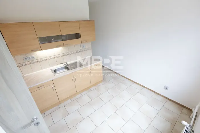 Pronájem bytu 3+1, Mezina, 70 m2