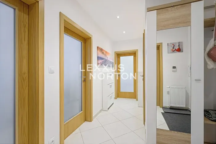 Pronájem bytu 3+kk, Praha - Záběhlice, Švehlova, 90 m2