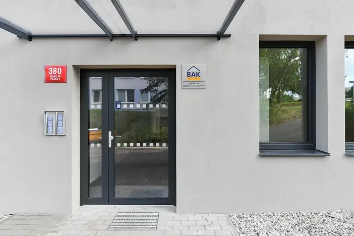 Prodej bytu 1+kk, Praha - Zbraslav, Elišky Přemyslovny, 34 m2