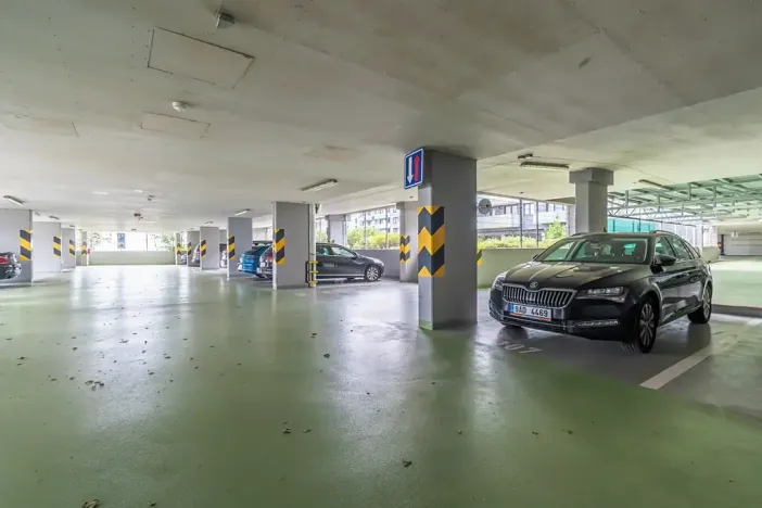 Pronájem bytu 2+kk, Praha - Stodůlky, náměstí Junkových, 49 m2