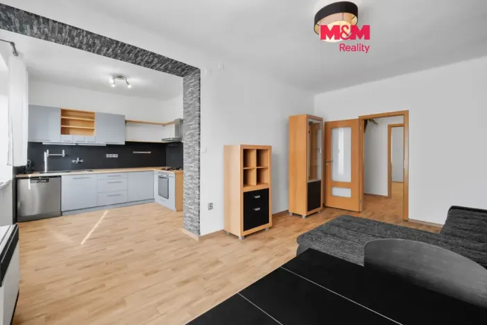 Pronájem bytu 2+1, Slaný, Máchova, 62 m2