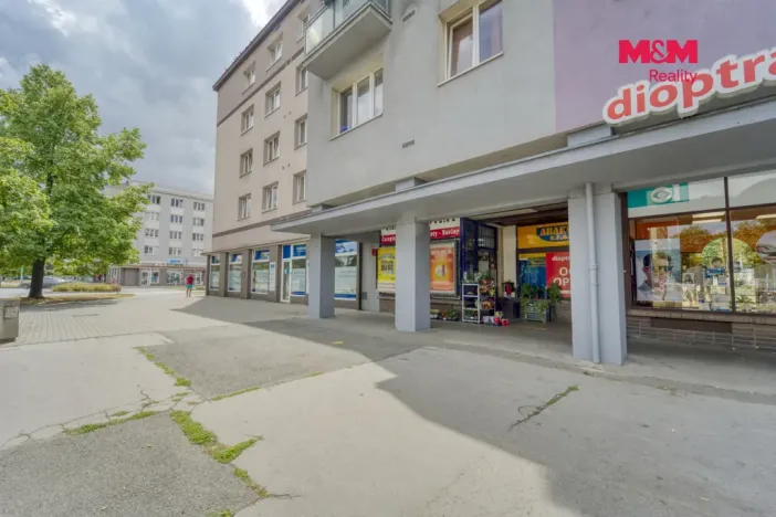 Pronájem obchodního prostoru, Plzeň - Východní Předměstí, náměstí Generála Píky, 26 m2