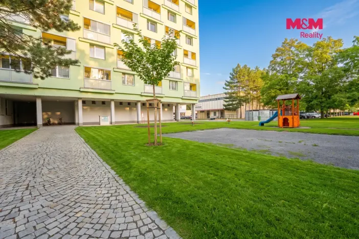 Prodej bytu 2+1, Poděbrady - Poděbrady III, Hakenova, 63 m2