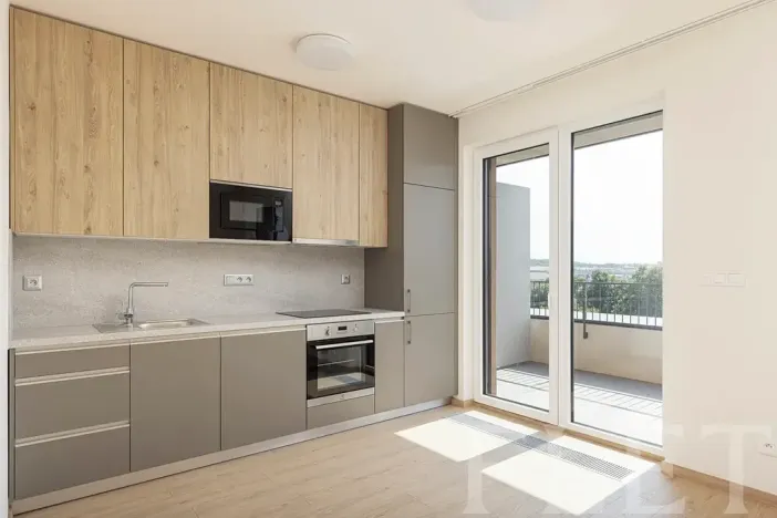Pronájem bytu 2+kk, Praha - Řeporyje, Haenkeho, 48 m2
