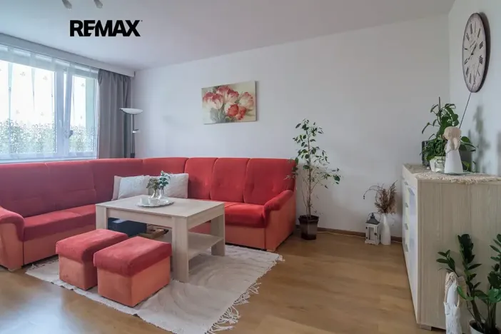 Prodej bytu 3+1, Břeclav, Na Valtické, 69 m2