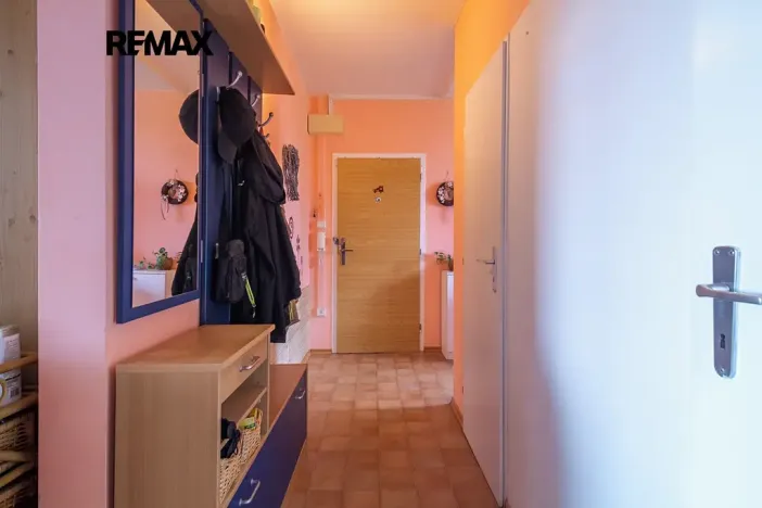 Prodej bytu 3+1, Břeclav, Na Valtické, 69 m2