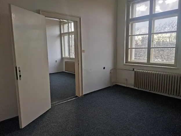 Pronájem kanceláře, Pardubice, 35 m2