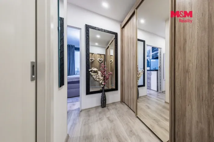 Prodej bytu 2+kk, Praha - Stodůlky, Trávníčkova, 45 m2
