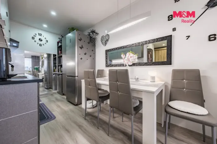 Prodej bytu 2+kk, Praha - Stodůlky, Trávníčkova, 45 m2