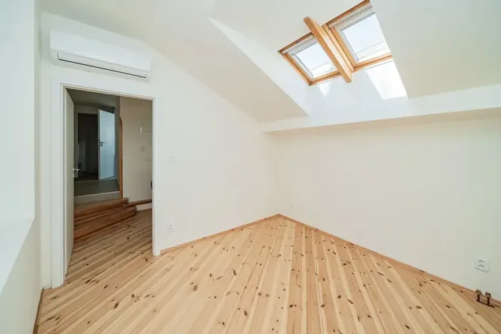 Pronájem kanceláře, Praha - Nové Město, Václavské náměstí, 88 m2