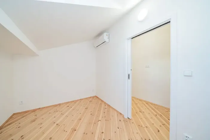 Pronájem kanceláře, Praha - Nové Město, Václavské náměstí, 88 m2