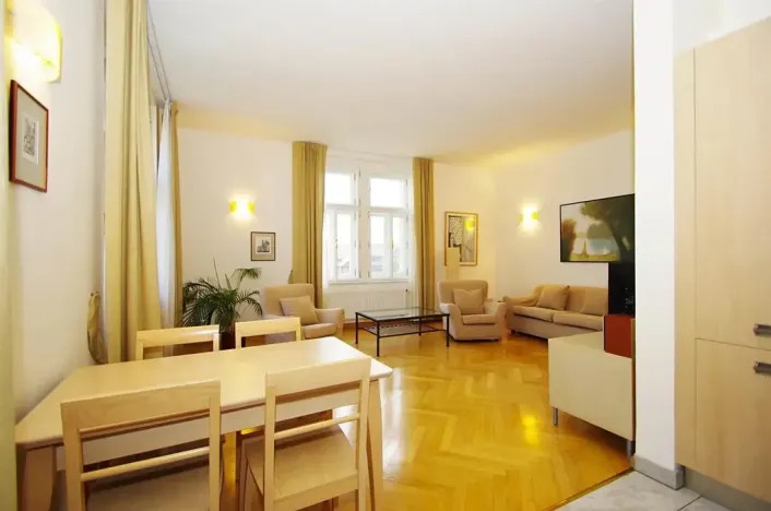 Pronájem bytu 2+kk, Praha - Malá Strana, Újezd, 73 m2