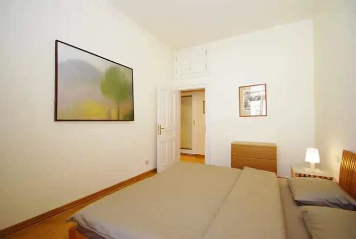 Pronájem bytu 2+kk, Praha - Malá Strana, Újezd, 73 m2