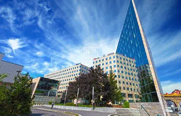 Pronájem kanceláře, Praha - Karlín, Pobřežní, 260 m2